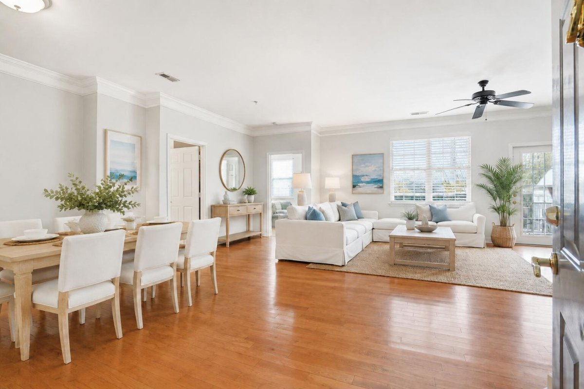 1533 Cambridge Lakes Drive Unit 203d