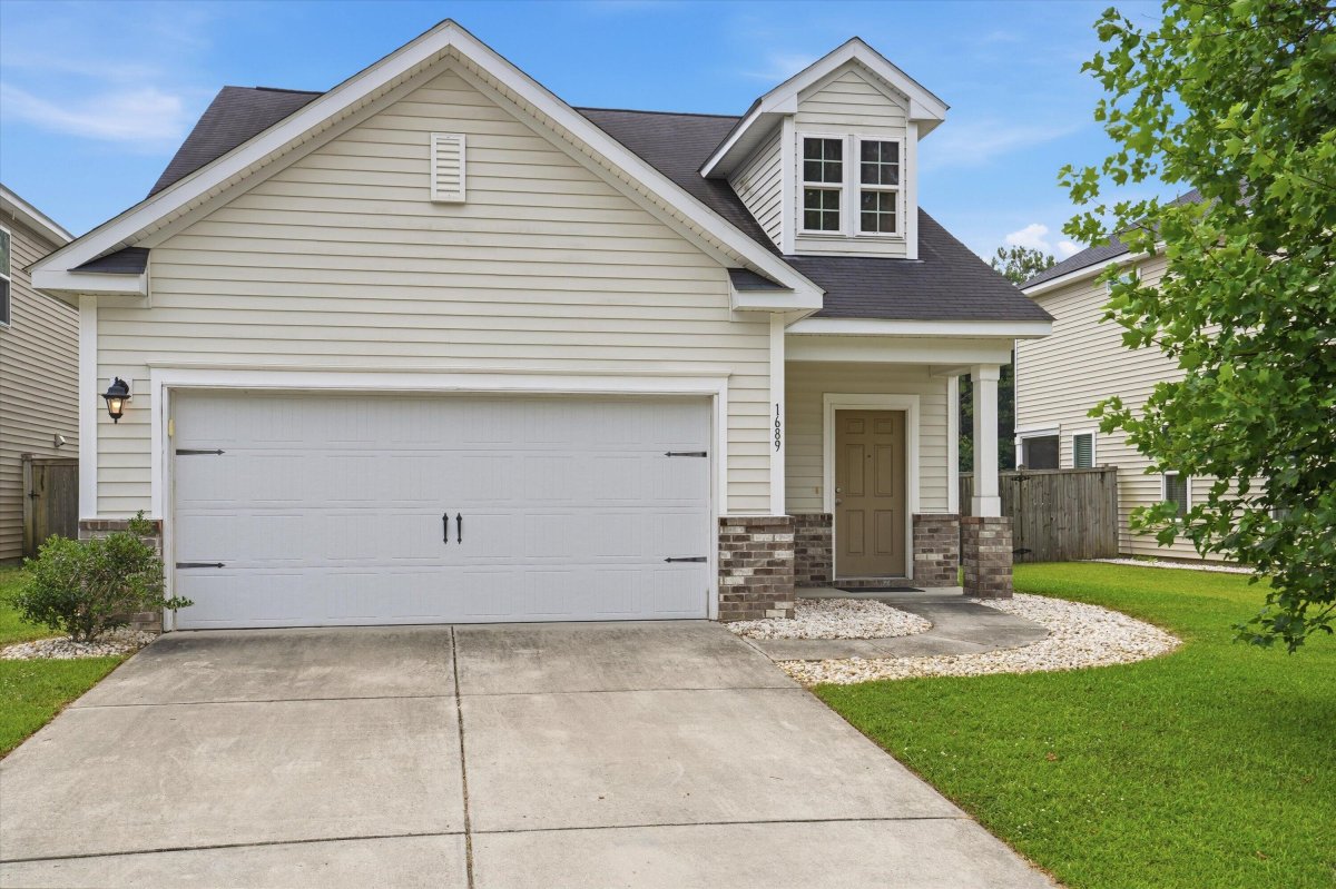 1689 Eider Down Drive