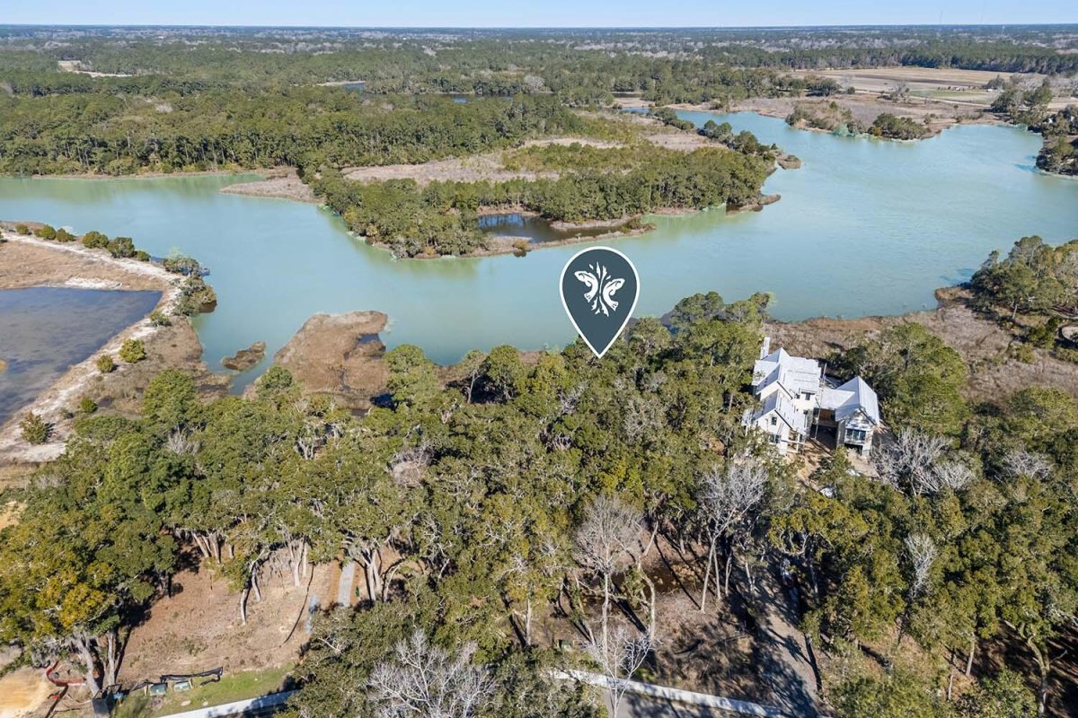 8111 Jack Island Drive