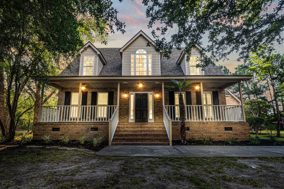 3385 Wayland Drive