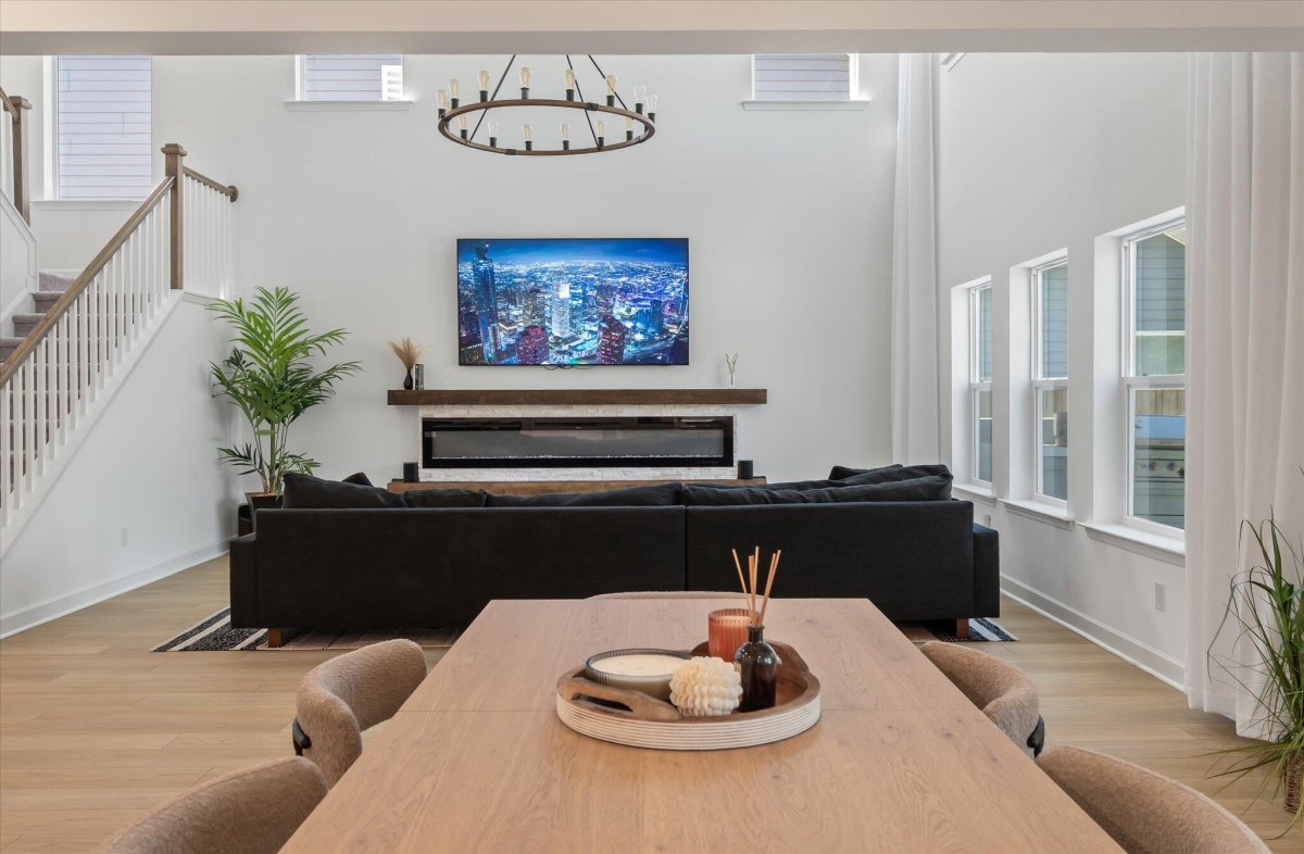 1615 Evening Star Place
