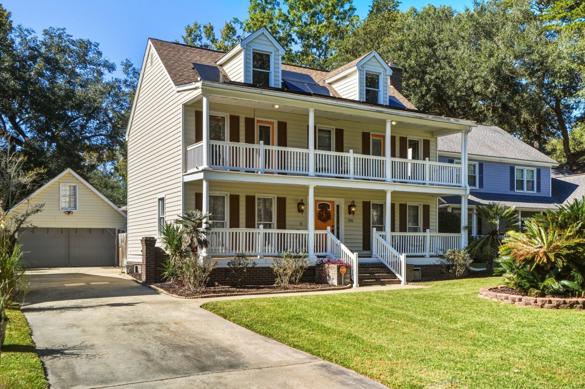 306 Anadale Court