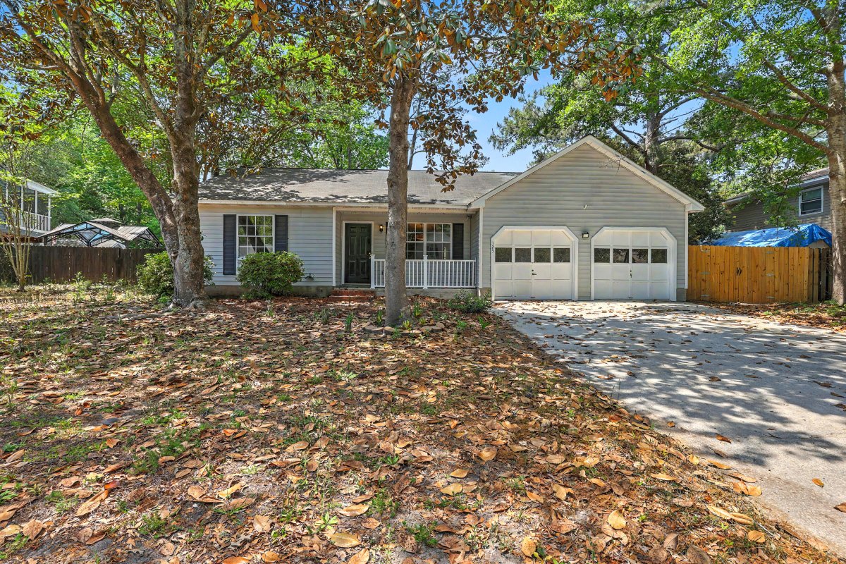125 Cottonwood Drive