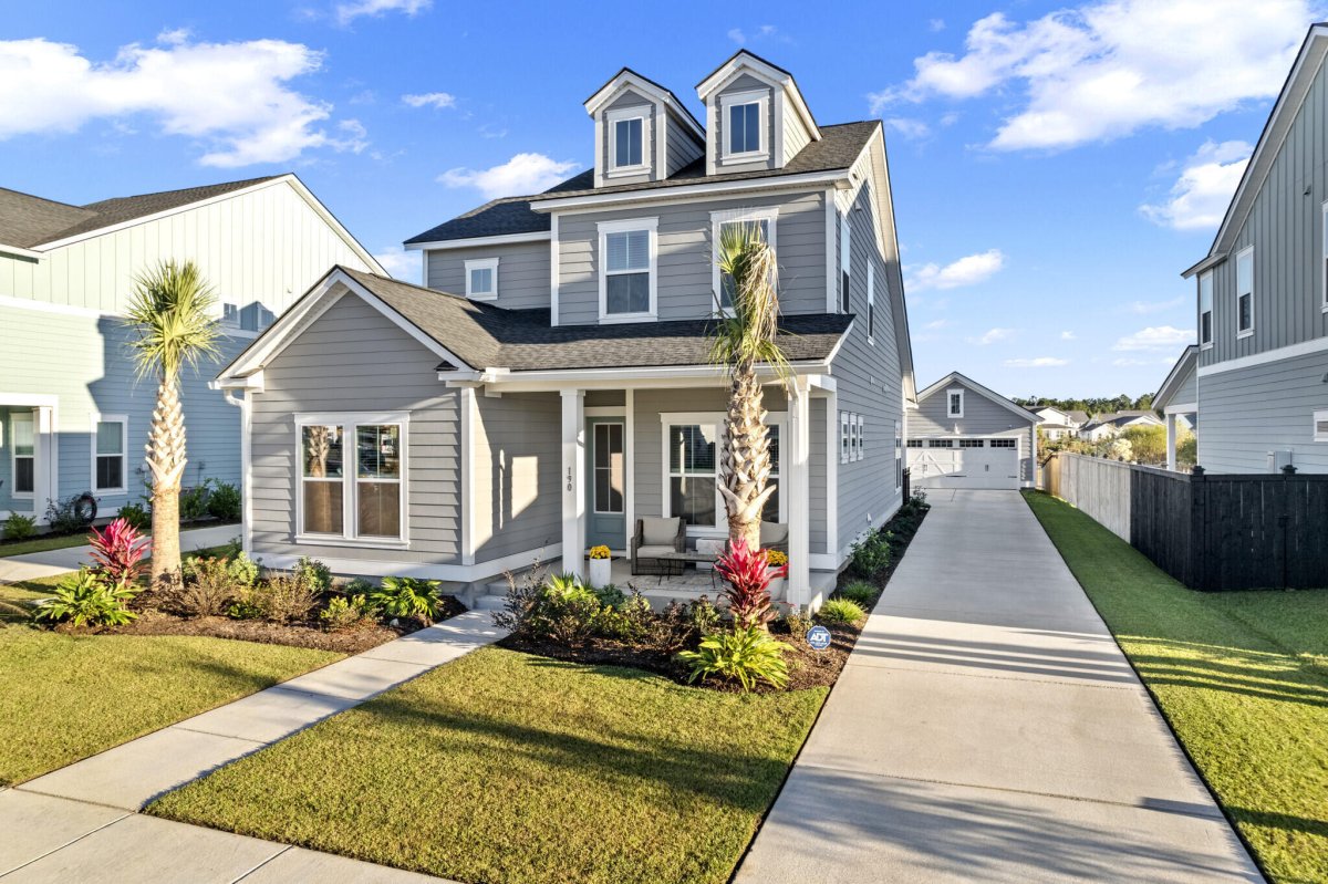 190 Ashworth Drive