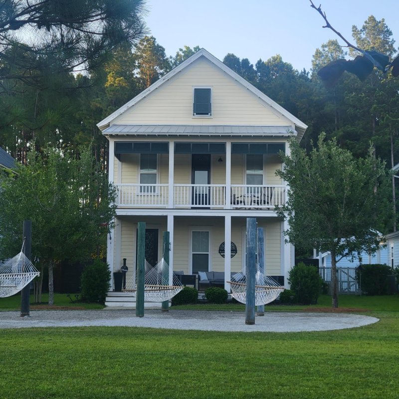 616 Long Meadow Street