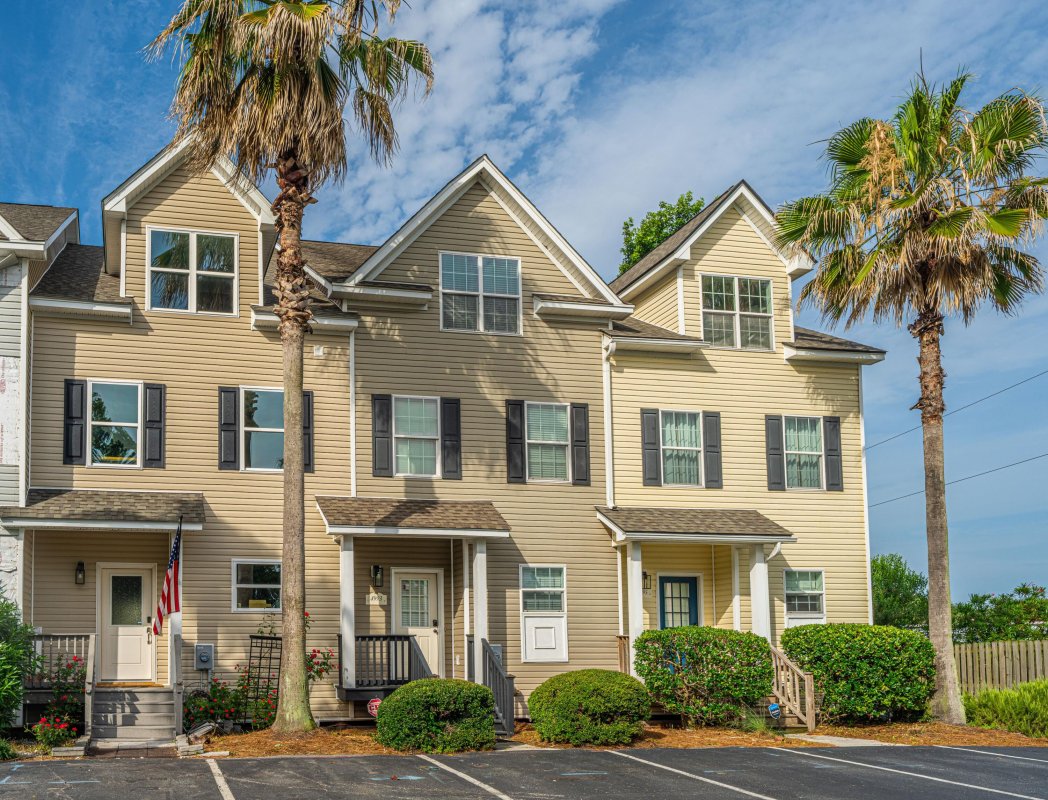 4991 Lake Palmetto Lane