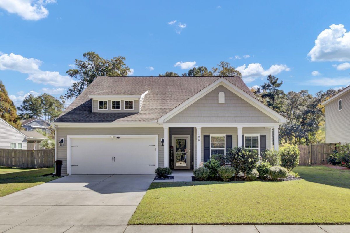 169 Gazania Way