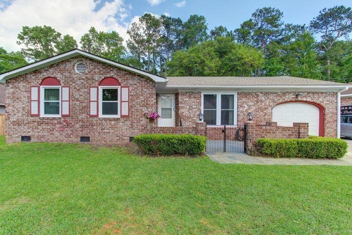 107 Tall Pines Road