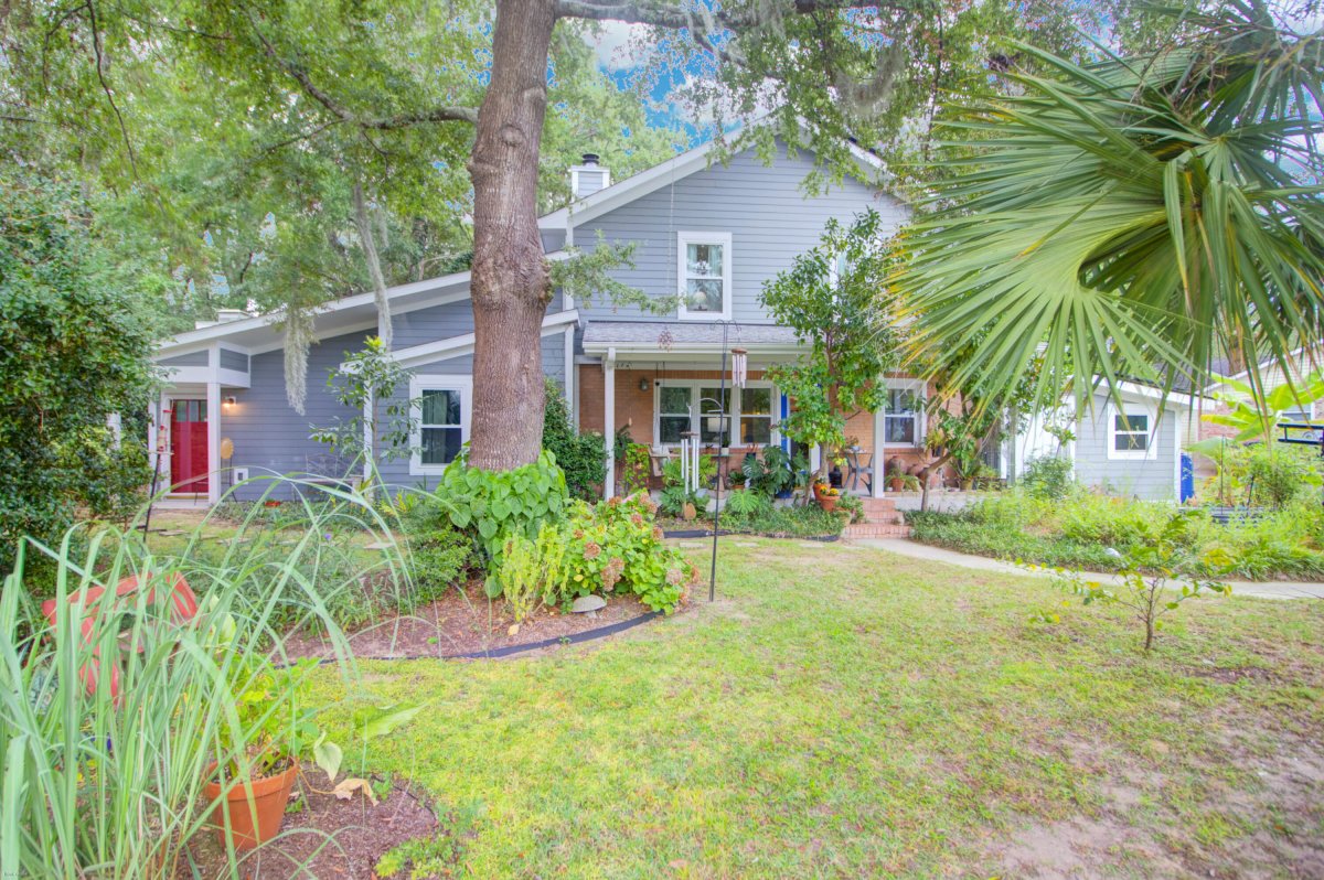 683 Edmonds Drive