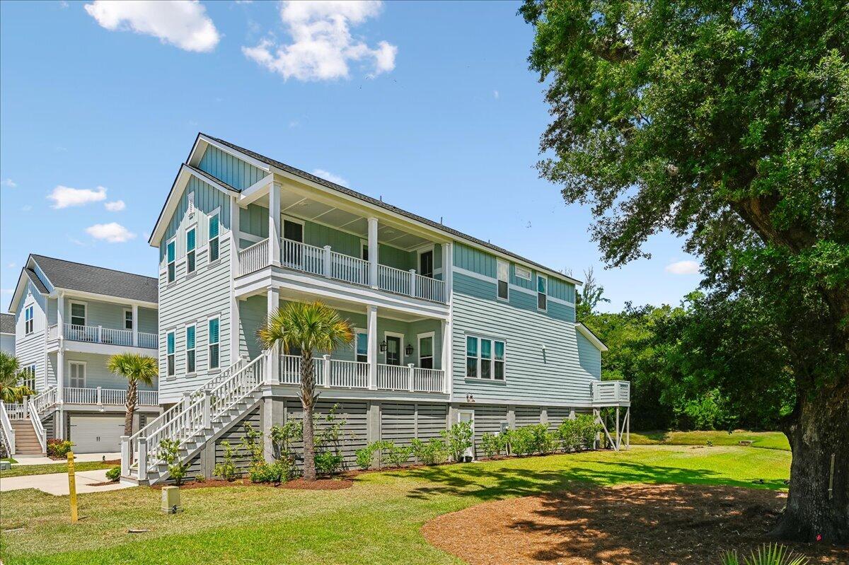2736 Mcfadden Way