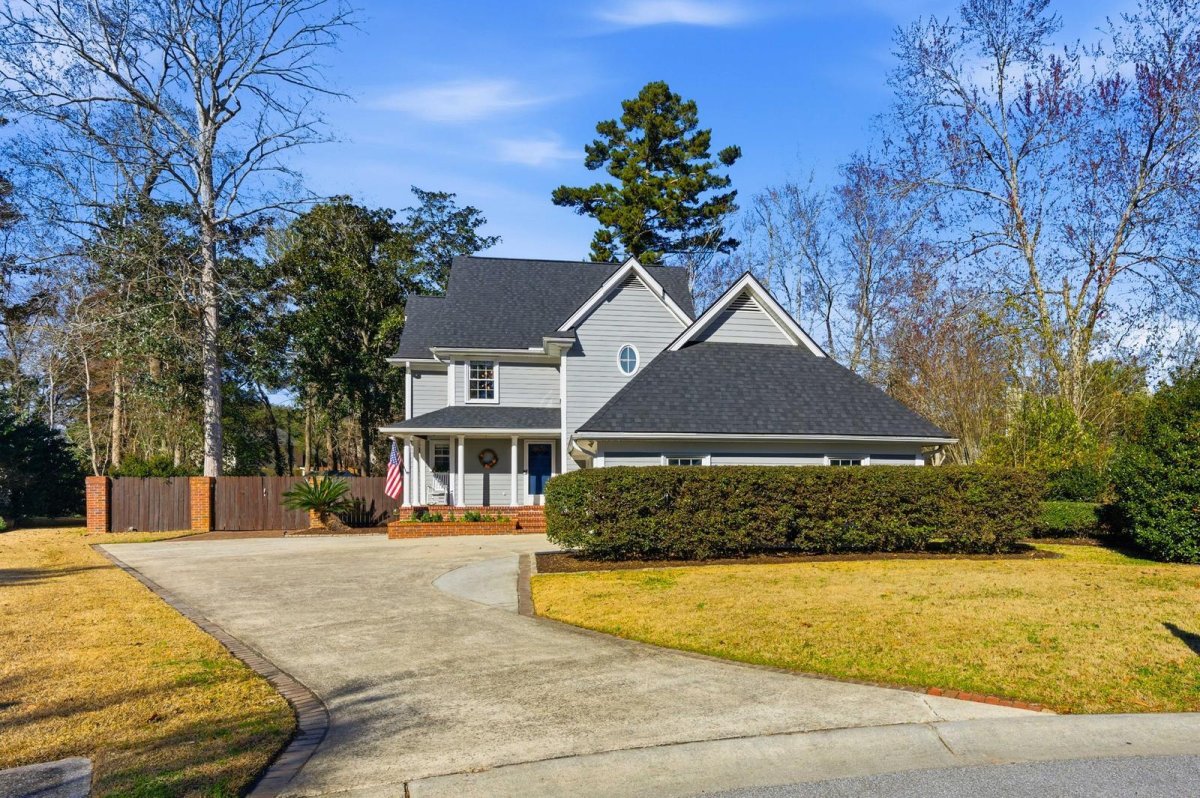 14 Garth Drive