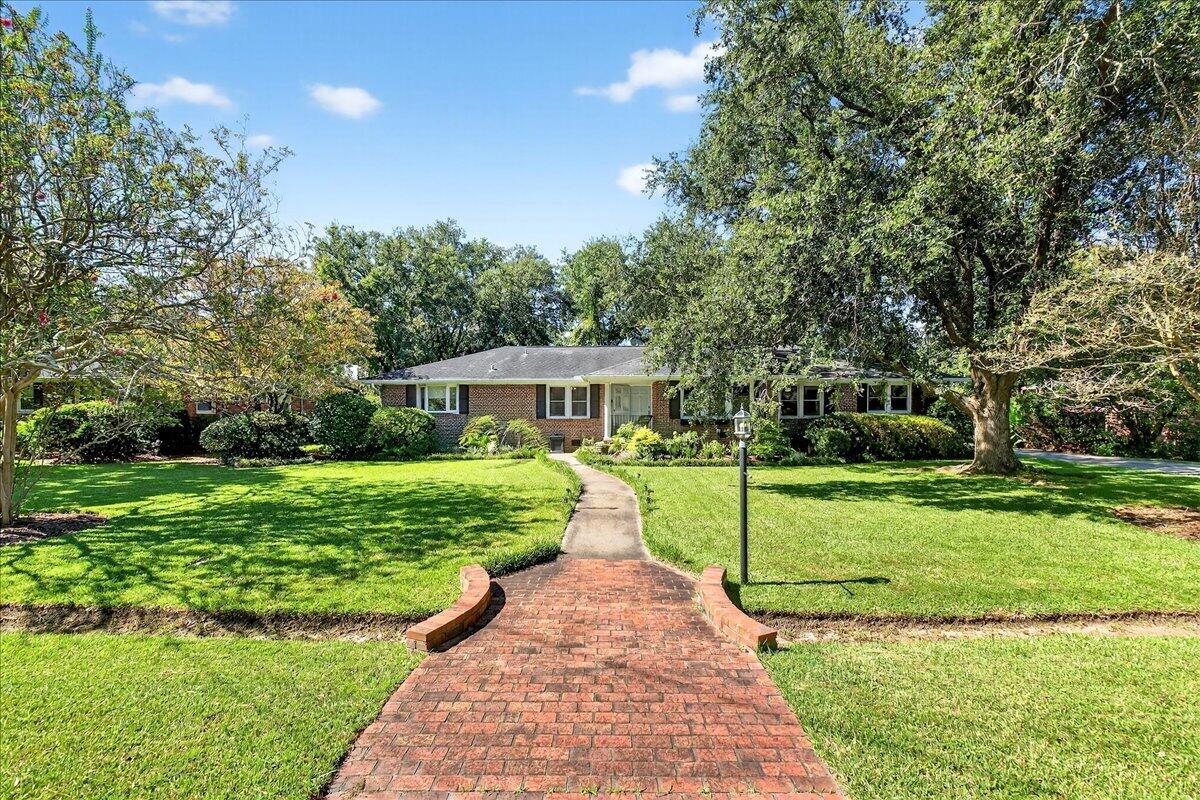 1053 Northbridge Drive