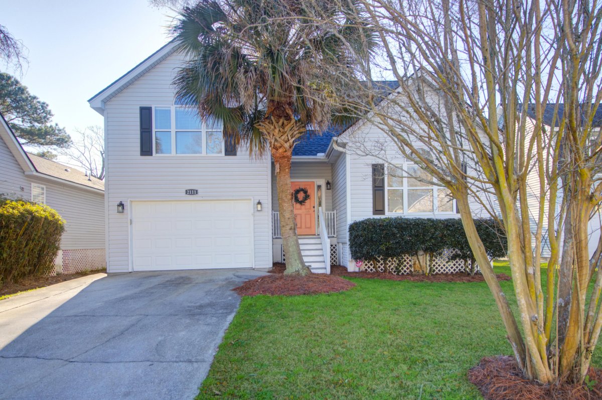 2111 Razorback Lane
