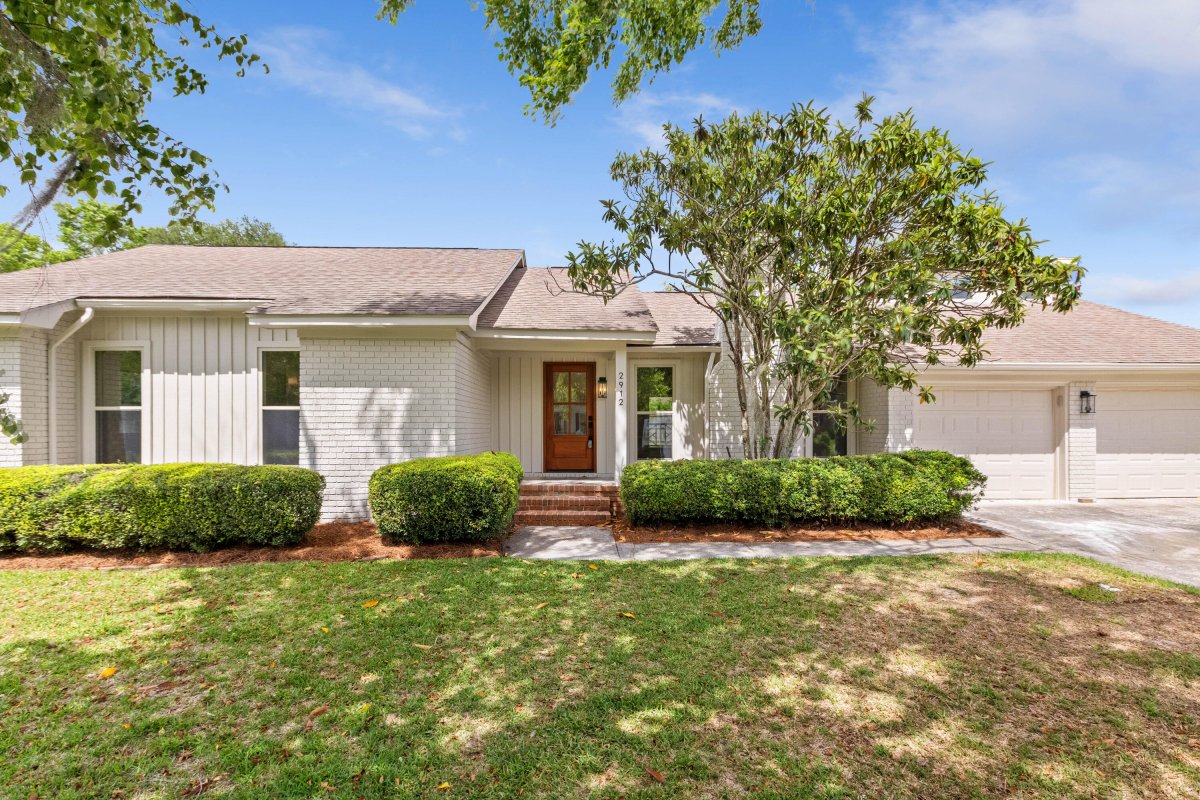 2912 Doncaster Drive
