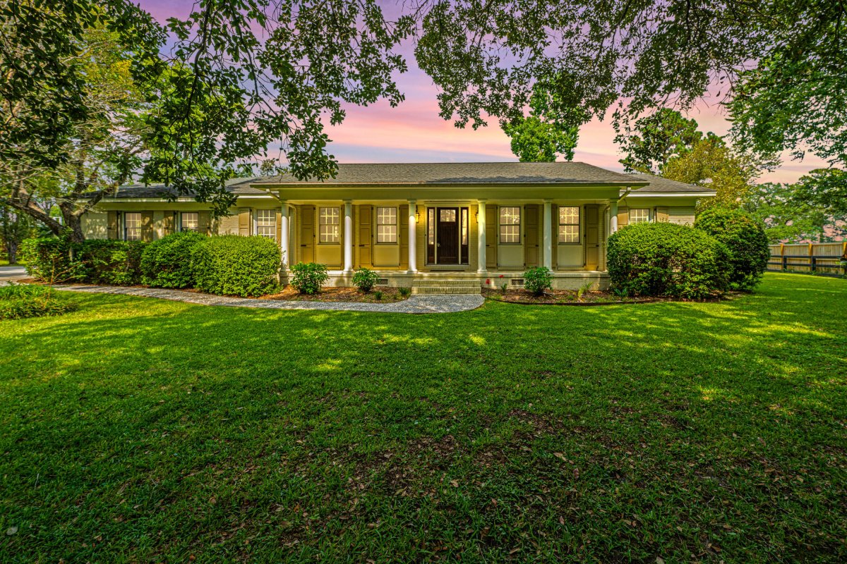 1227 River Road
