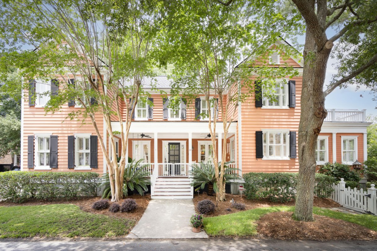 50 Serendipity Street