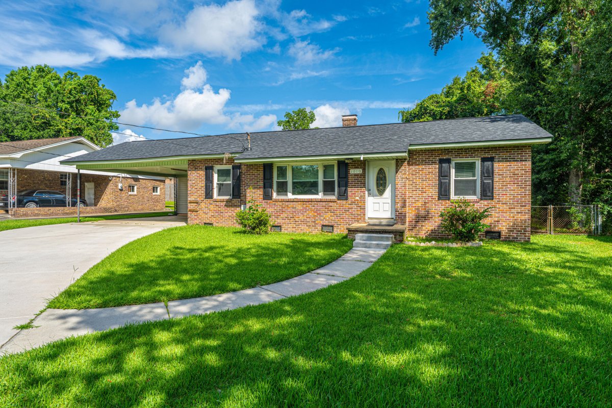 1010 W Recess Road
