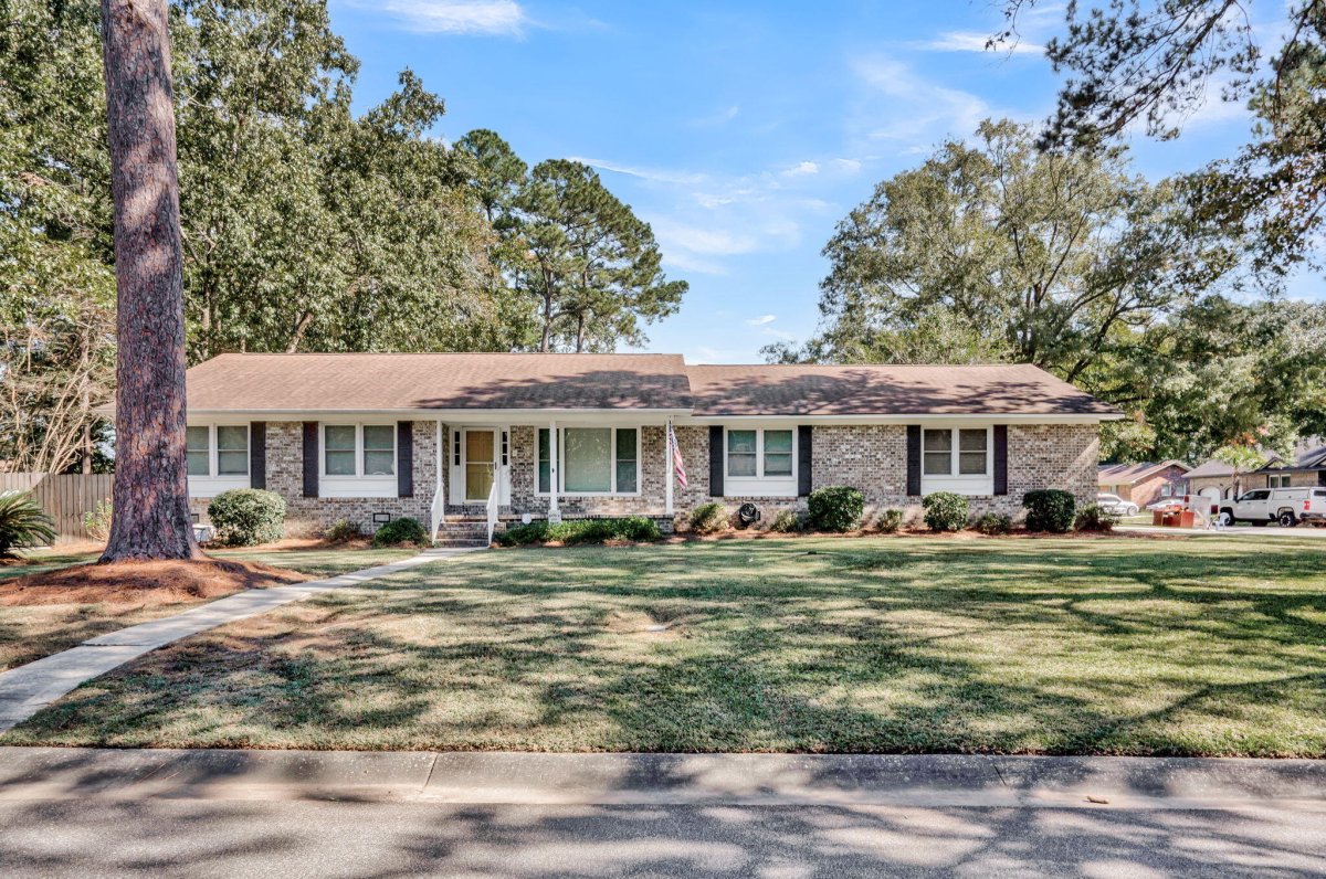 108 Beacon Hill Lane