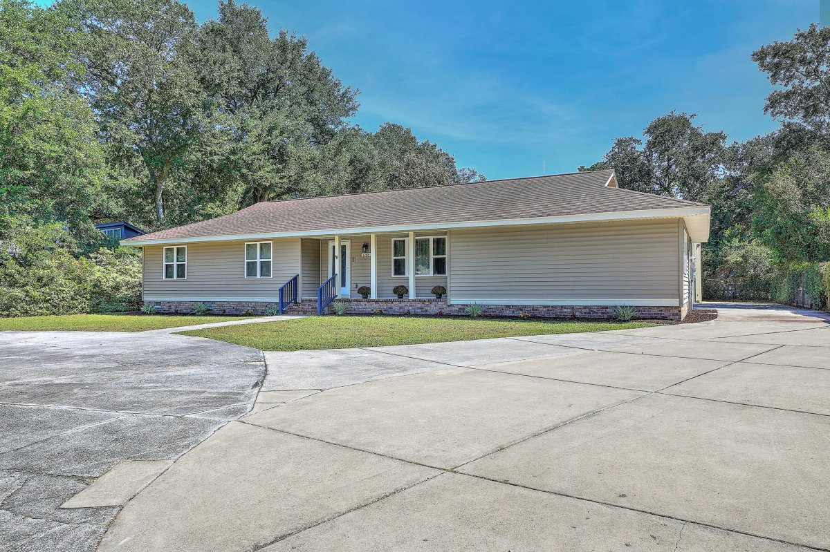 1288 Old Colony Road