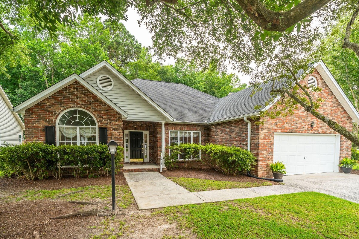 1613 Wayah Drive