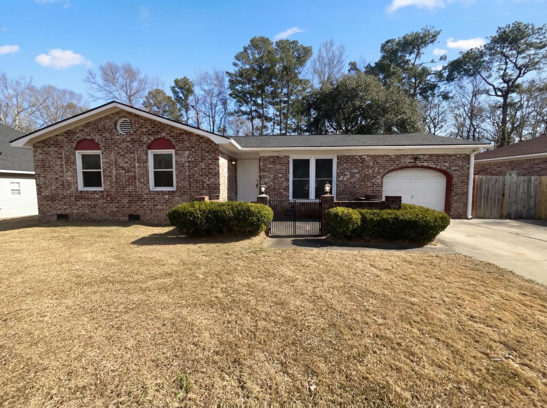 107 Tall Pines Road