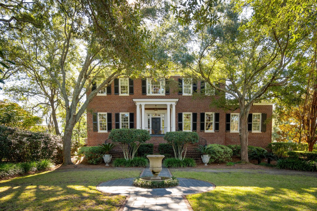 3 Broughton Road