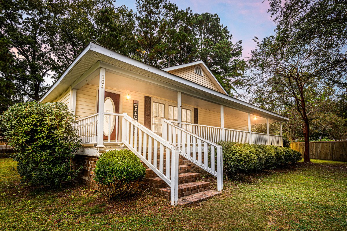 104 Lovic Lane