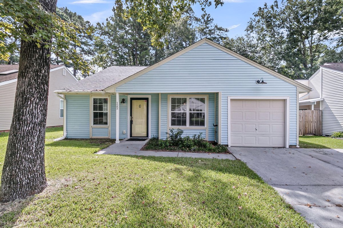 122 Robert Drive