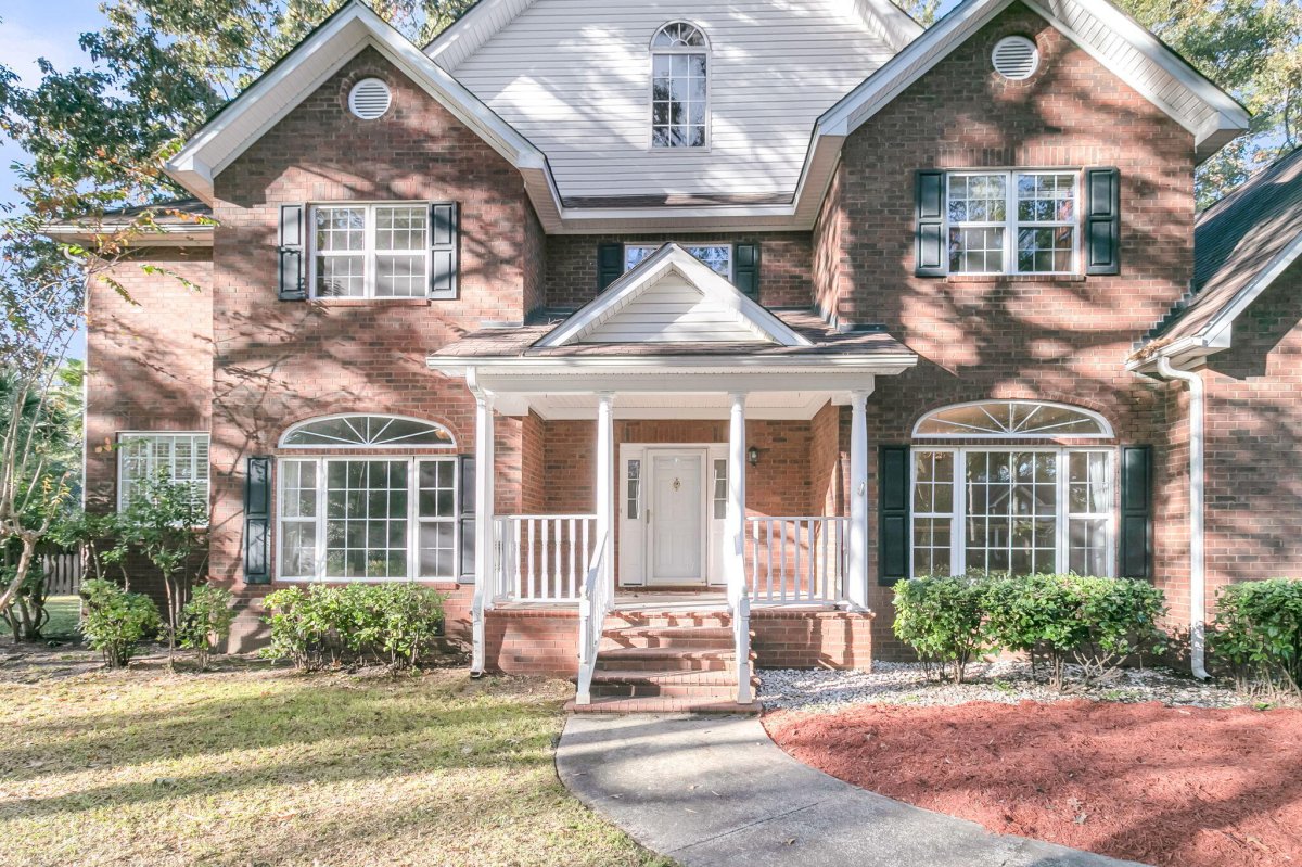 4201 Meadowbrook Court
