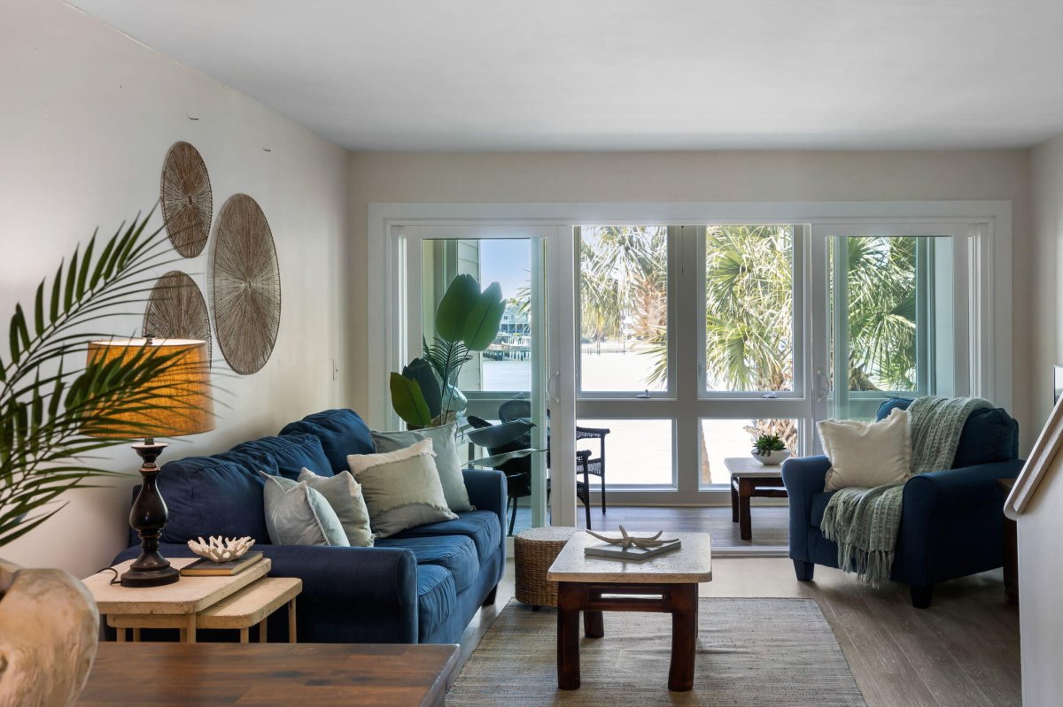 35 W Mariners Cay Drive