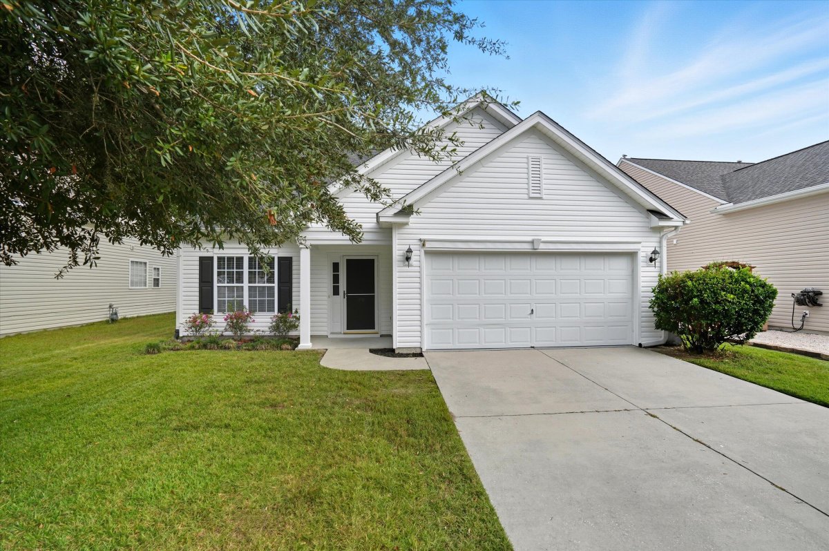109 Arbor Oaks Drive