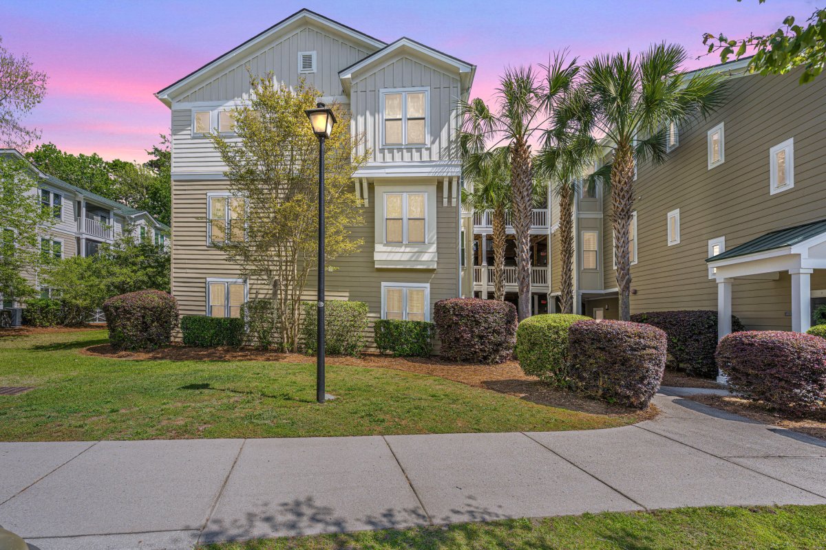 2032 Egret Crest Lane