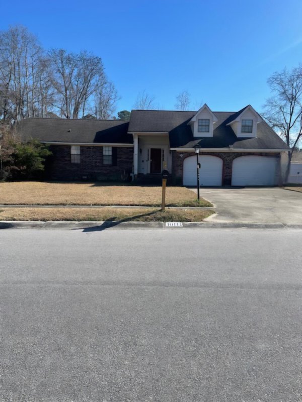 1011 Colonial Pines Drive