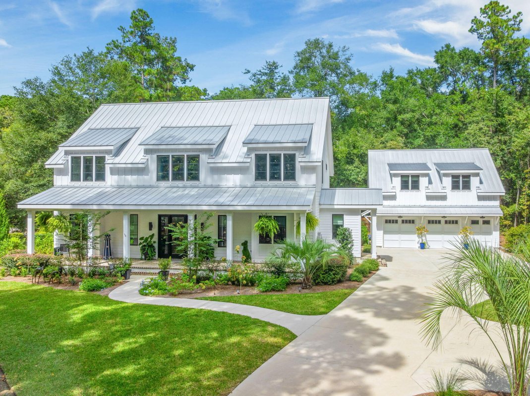 672 Barbados Drive