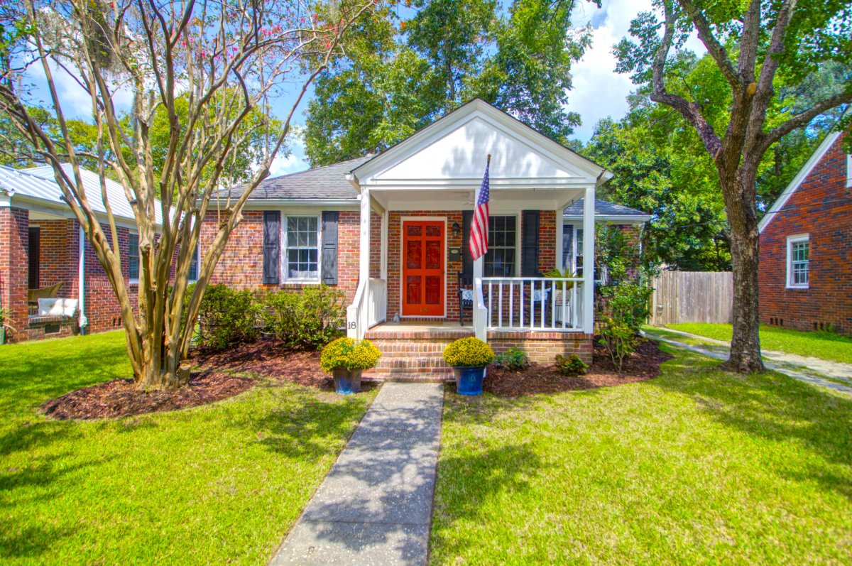 18 Lyttleton Avenue