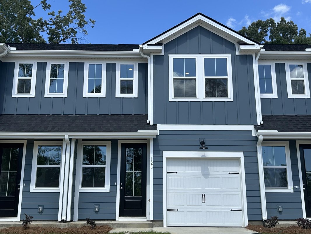 123 Berry Shoals Drive