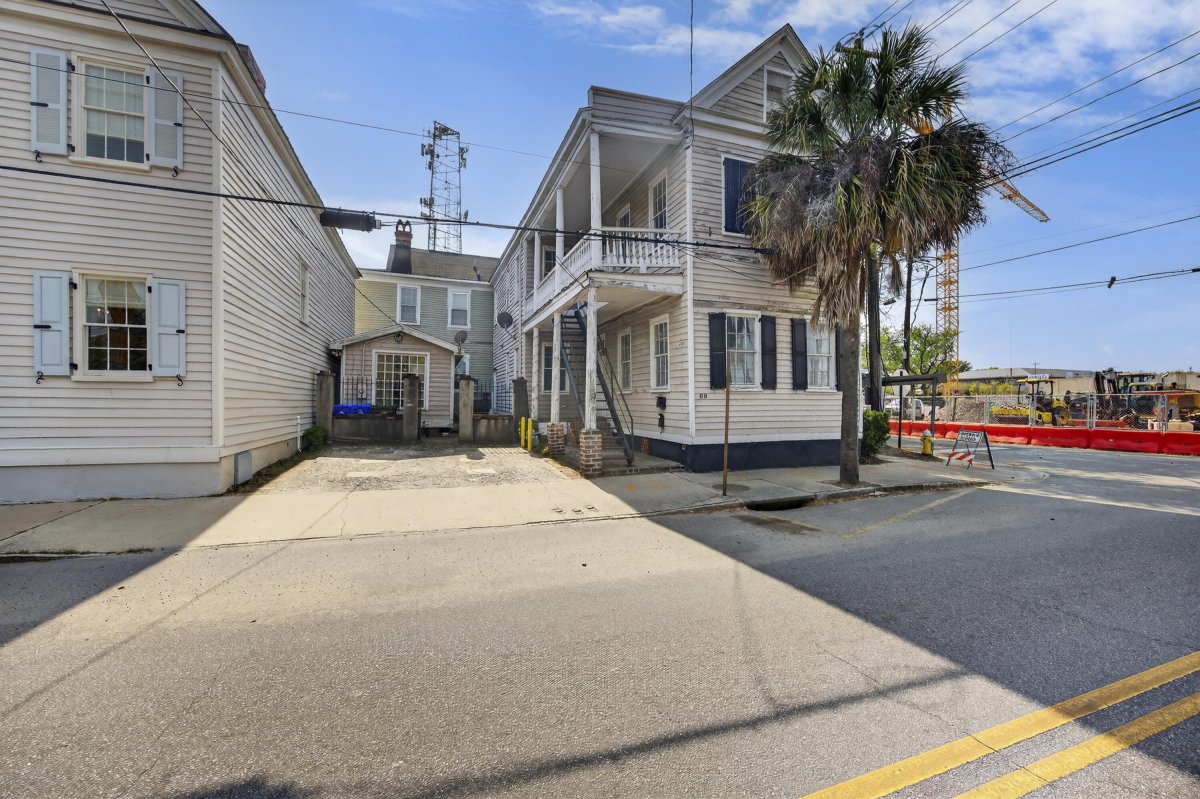 69 Washington Street