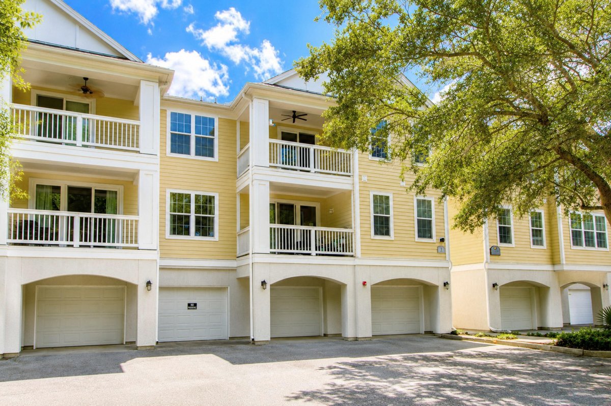 60 Fenwick Hall Alley 2310