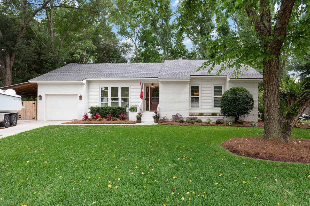 1015 Jacksnipe Lane