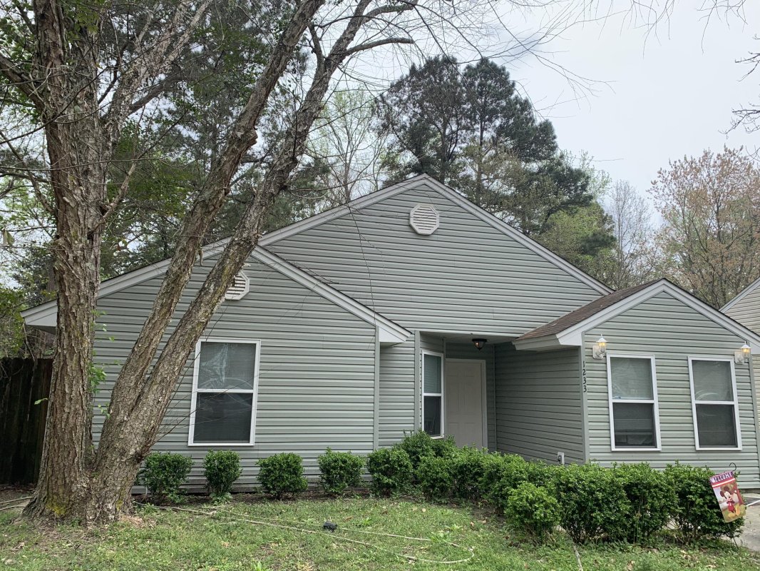 1233 Maryland Drive