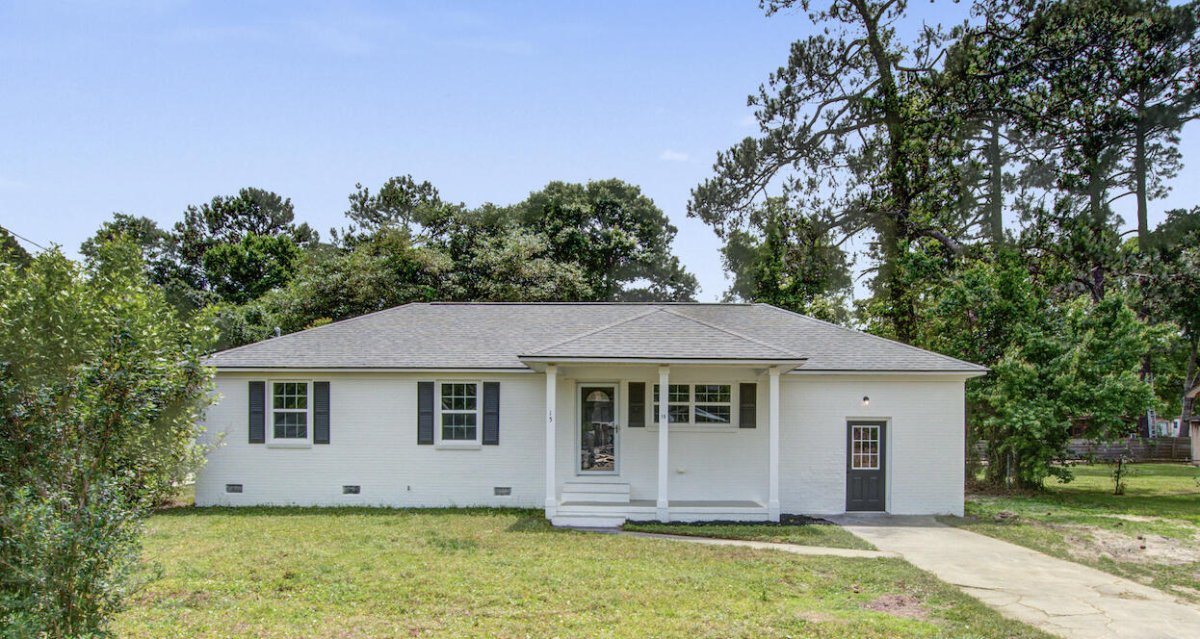 15 Ophir Drive