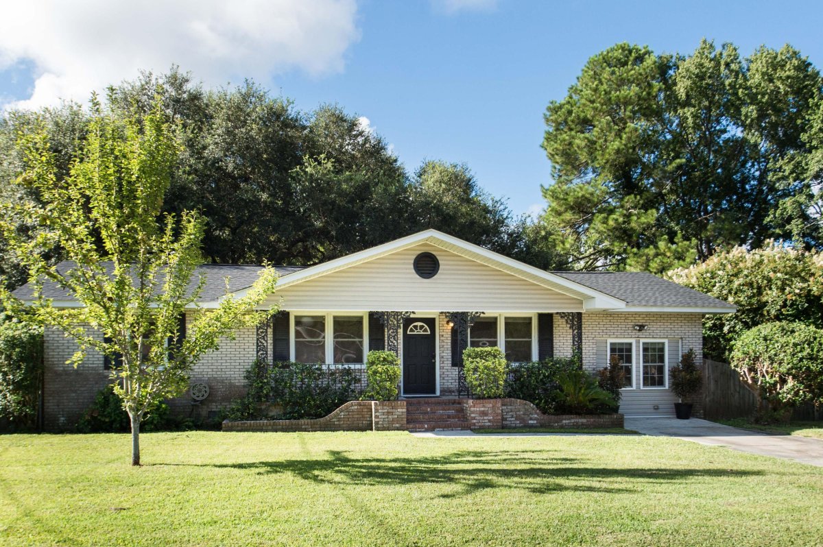 15 Bossis Drive