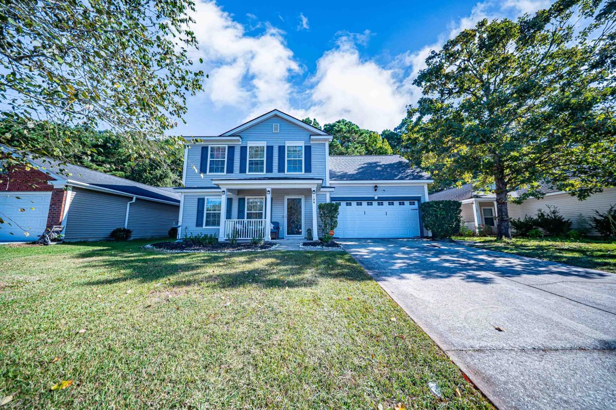 186 Two Pond Loop