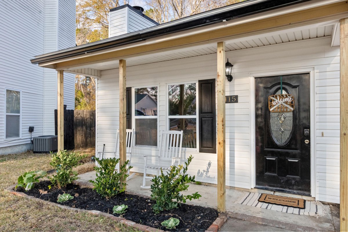 115 Broken Trail