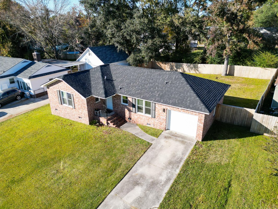 223 Trinity Place