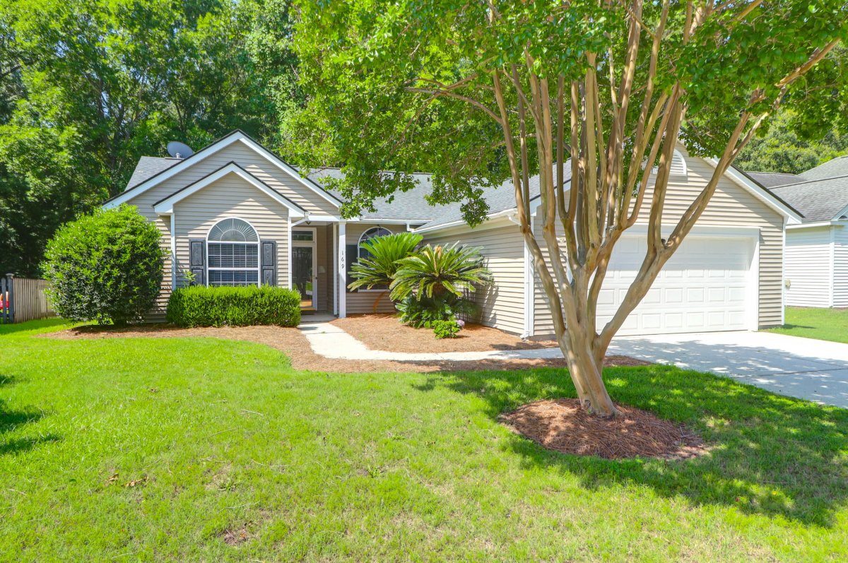 169 Historic Drive