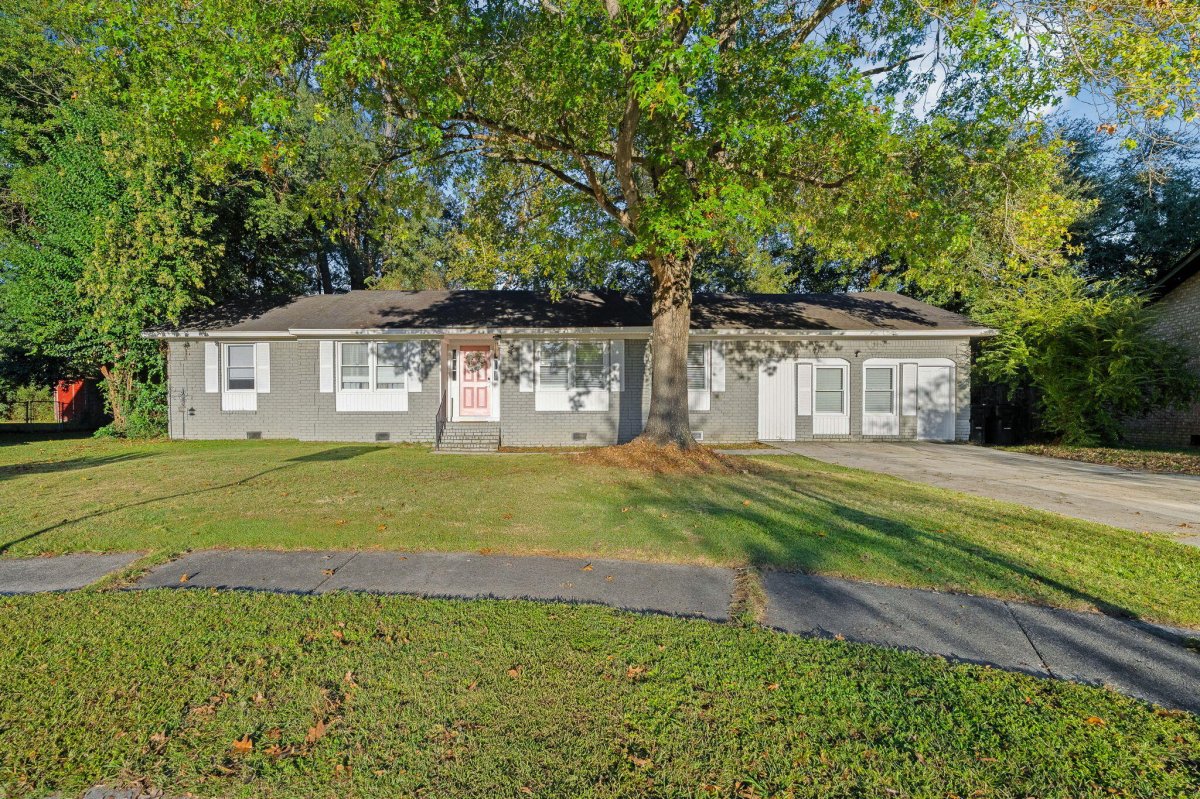 126 Tall Pines Court