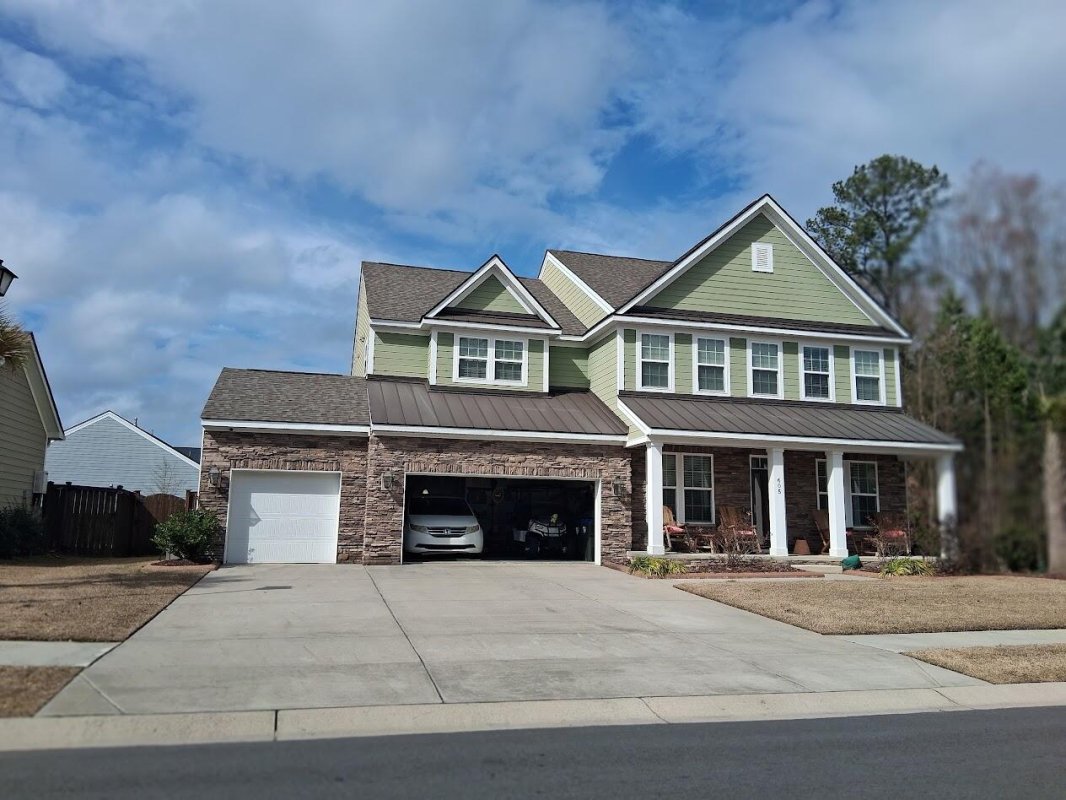 605 S Pointe Boulevard