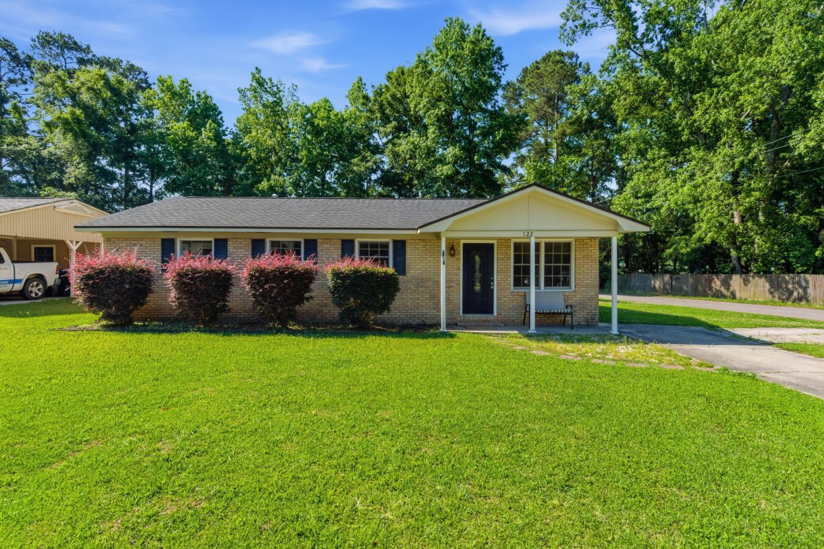 122 Longleaf Drive