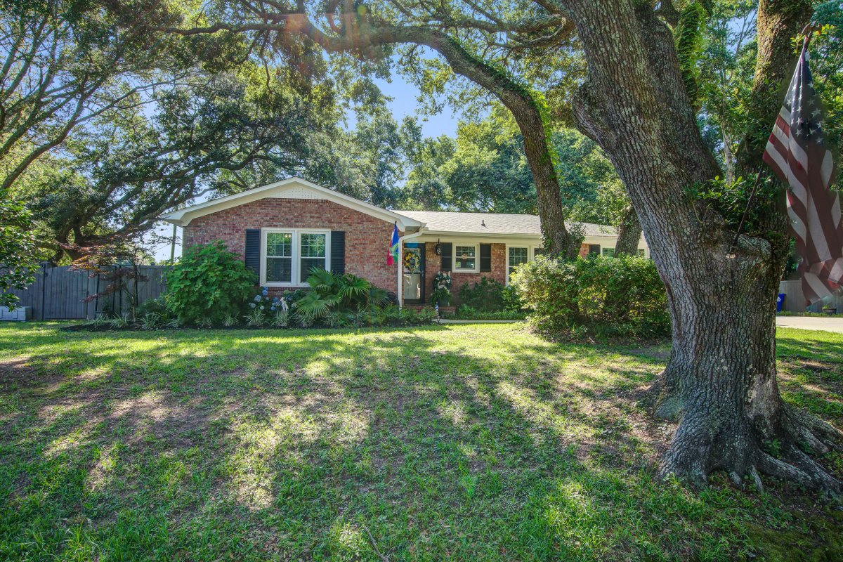 1126 Brigantine Drive